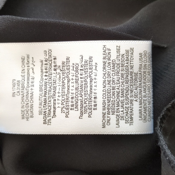 BCBG MaxAzria Whitnie Pants In Black Size 10 - Picture 9 of 9